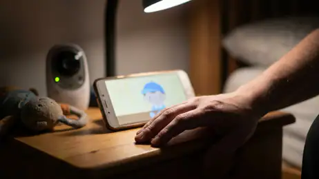 كيف تعزز تحديثات Android وiOS تطبيق شرطة الأطفال - مكالمة وهمية